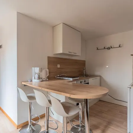 Pensión House Douai